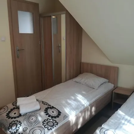 ゲストハウス Pod Antalowka