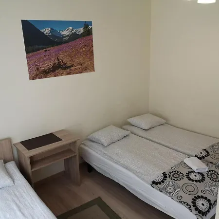 ゲストハウス Pod Antalowka ザコパネ